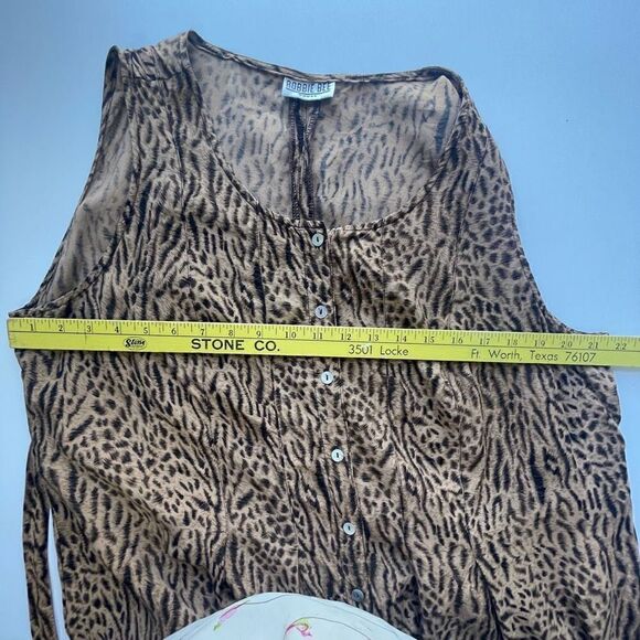 Robbie Bee Cheetah Animal Print, Sleeveless Shift - Picture 3 of 5